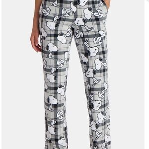 Peanuts Black and White Snoopy Pajama Pants with Pockets Cozy New!